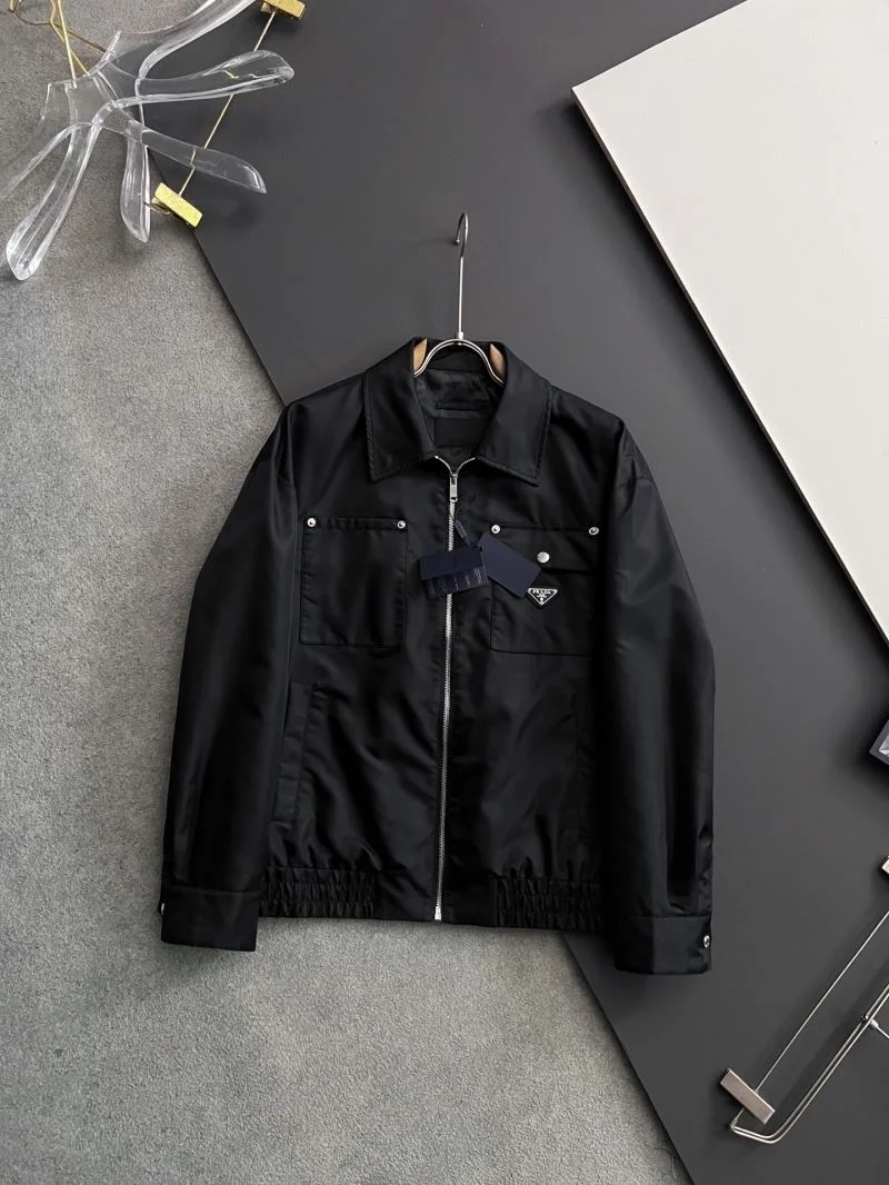 Prada Outwear Sophisticated 168046