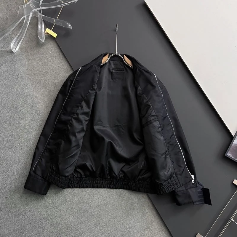 Prada Outwear Sophisticated 168046