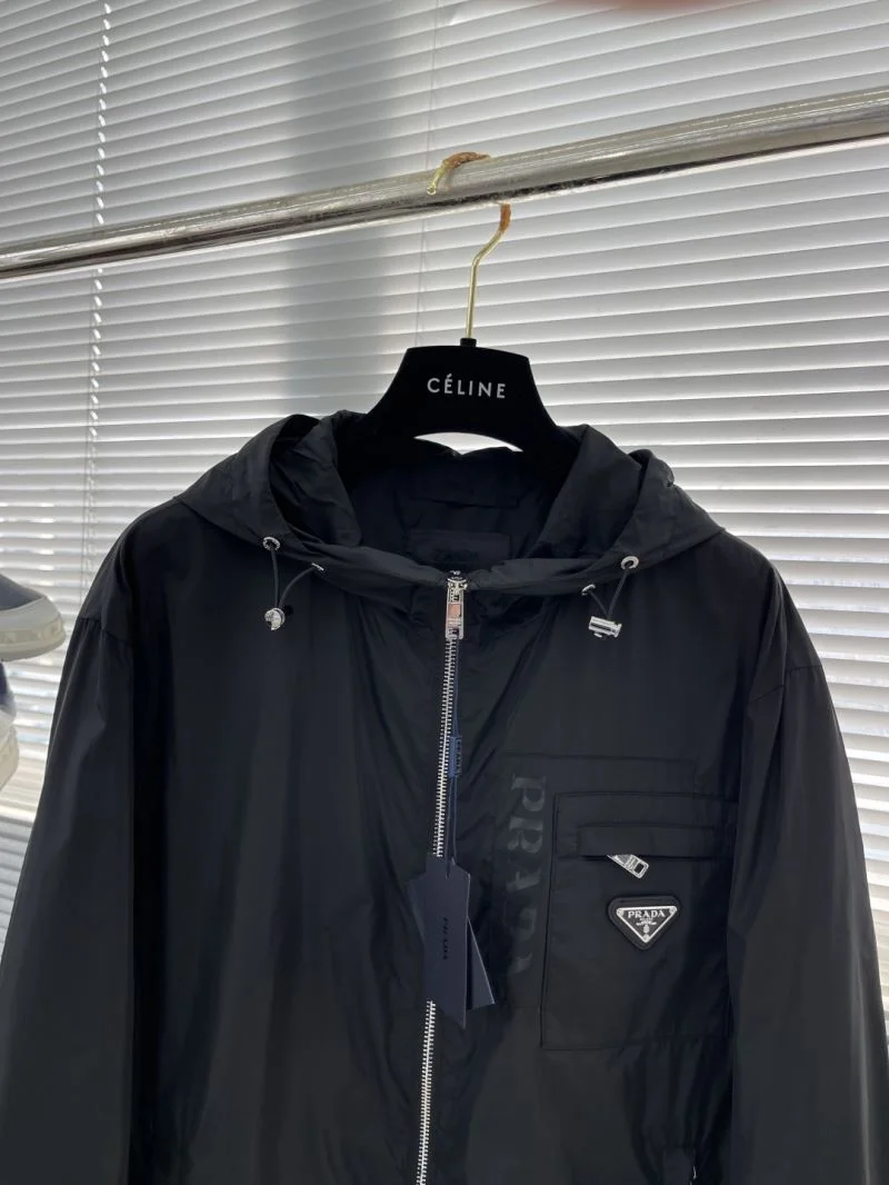 SmartChoice Prada Outwear 168045
