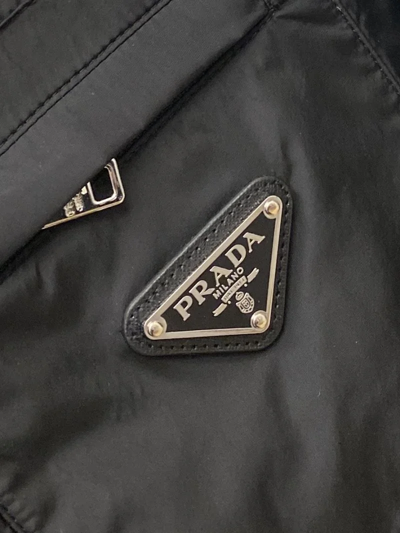Lightweight Prada Outwear 168032