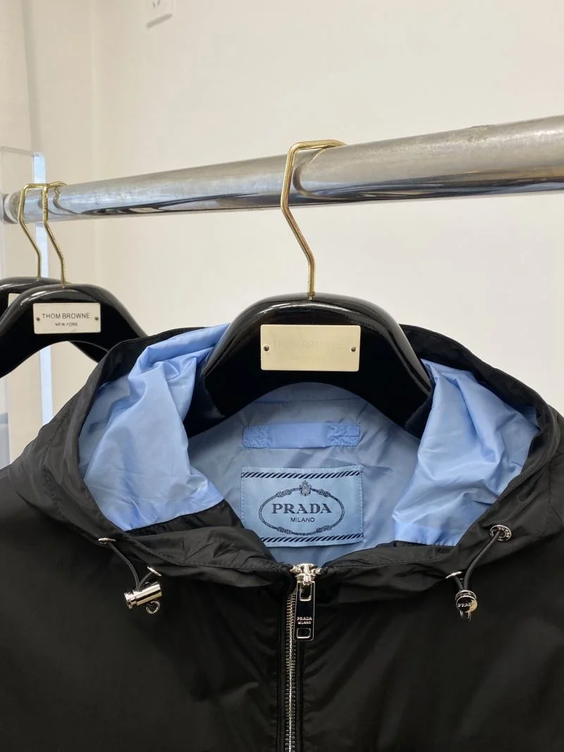 Prada Outwear Bright 168048