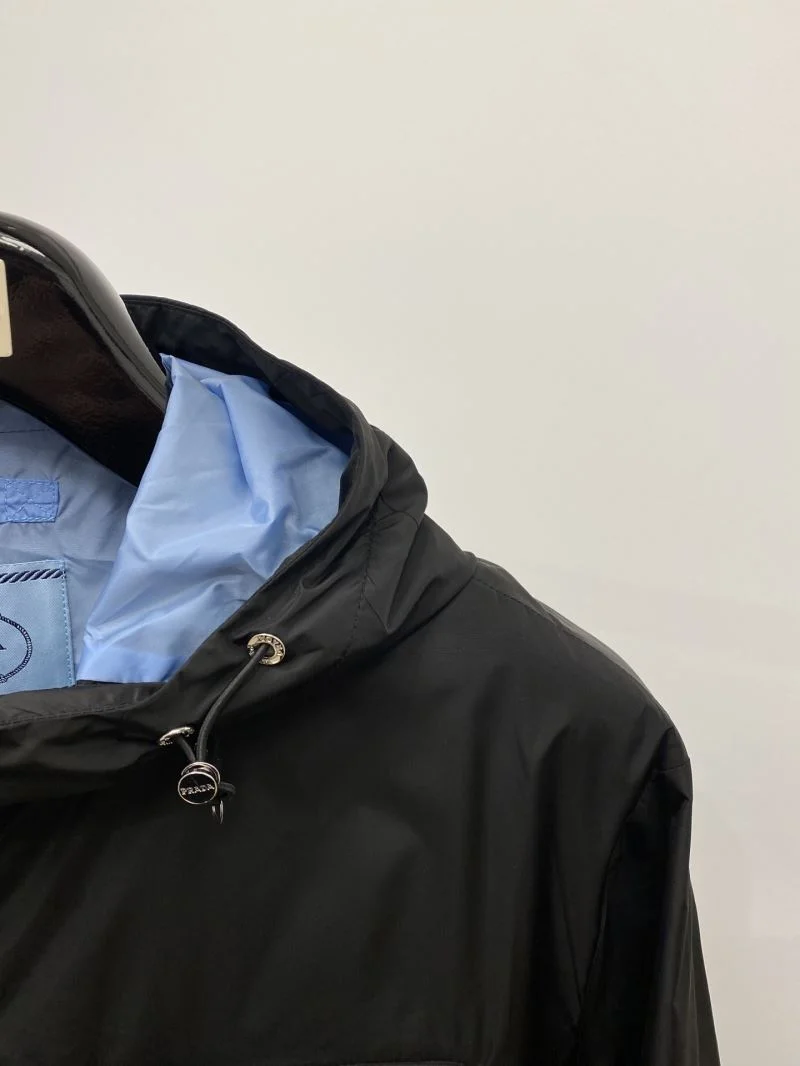 Prada Outwear Bright 168048