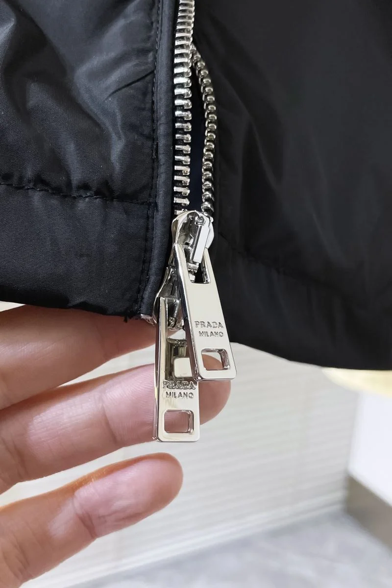 Prada Outwear Seasonal 168031