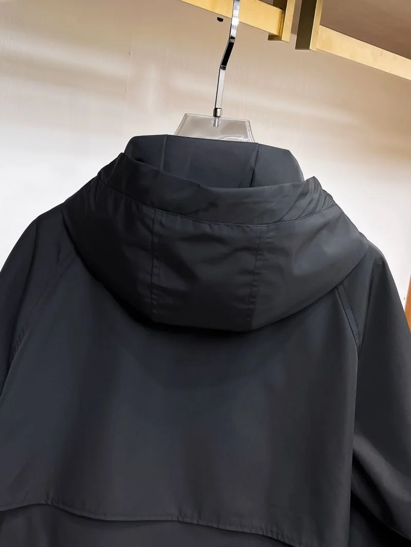 Stylish Prada Outwear 168038