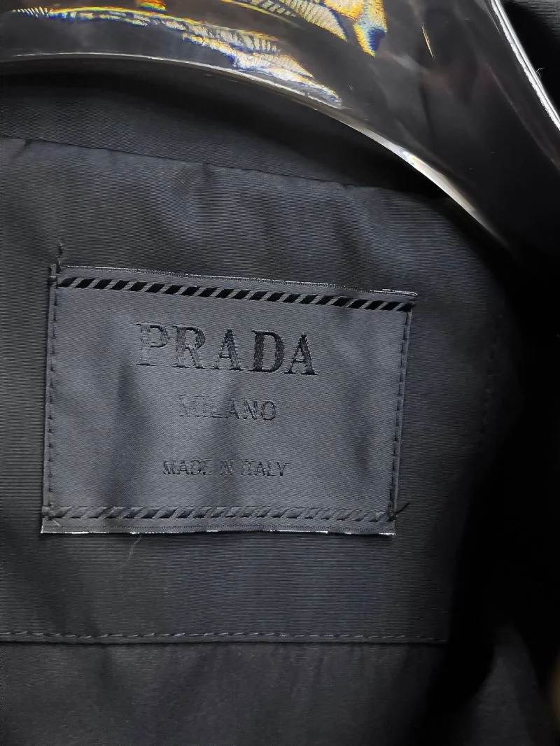 Stylish Prada Outwear 168038