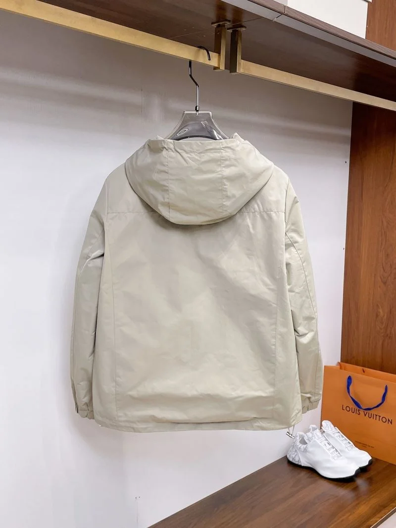 WeatherProof Prada Outwear 168027