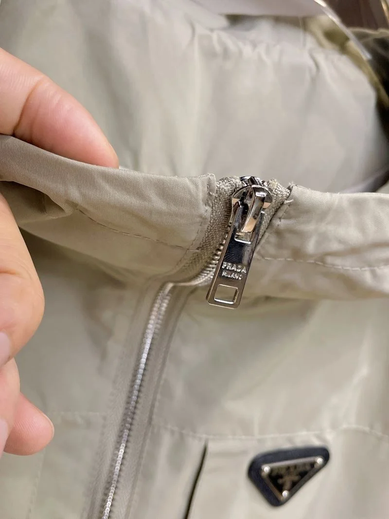 WeatherProof Prada Outwear 168027