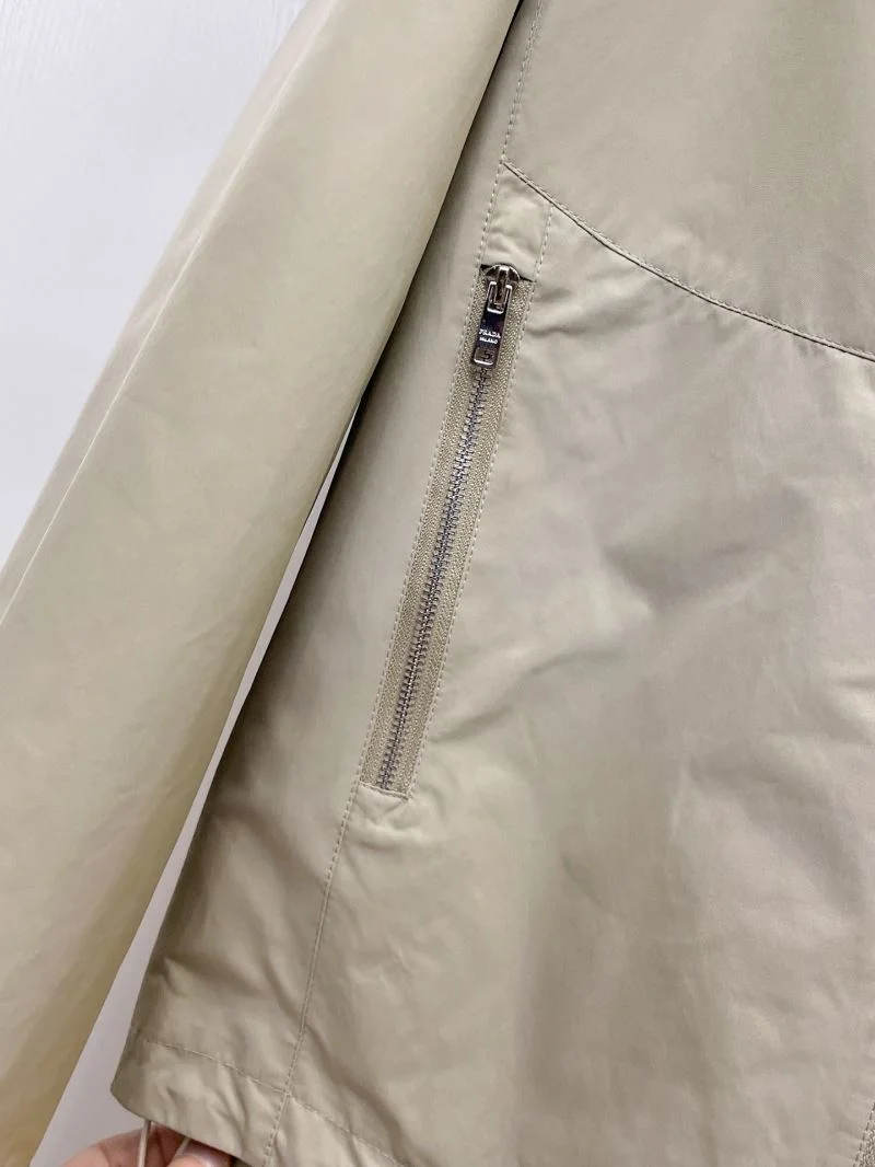 WeatherProof Prada Outwear 168027