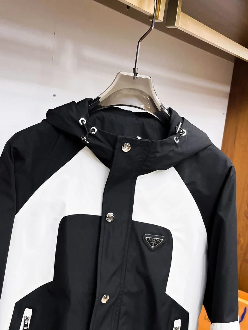 Prada Outwear Functional 168016