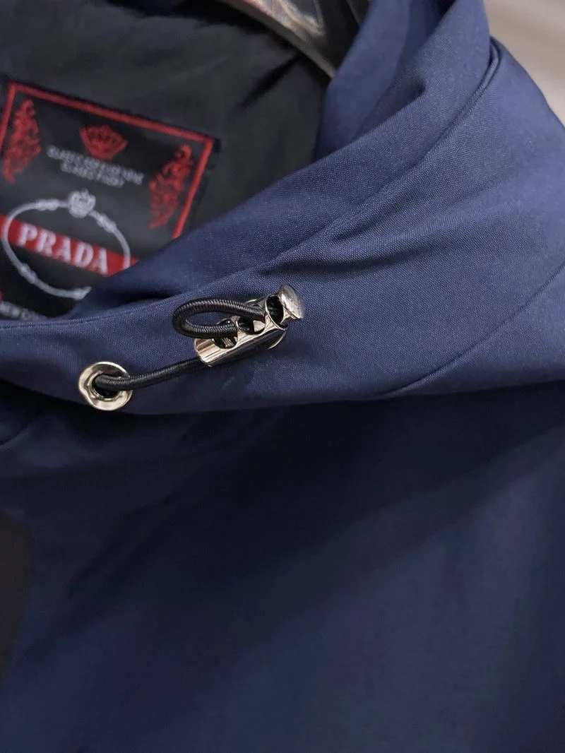 Prada Outwear Breathable 168012