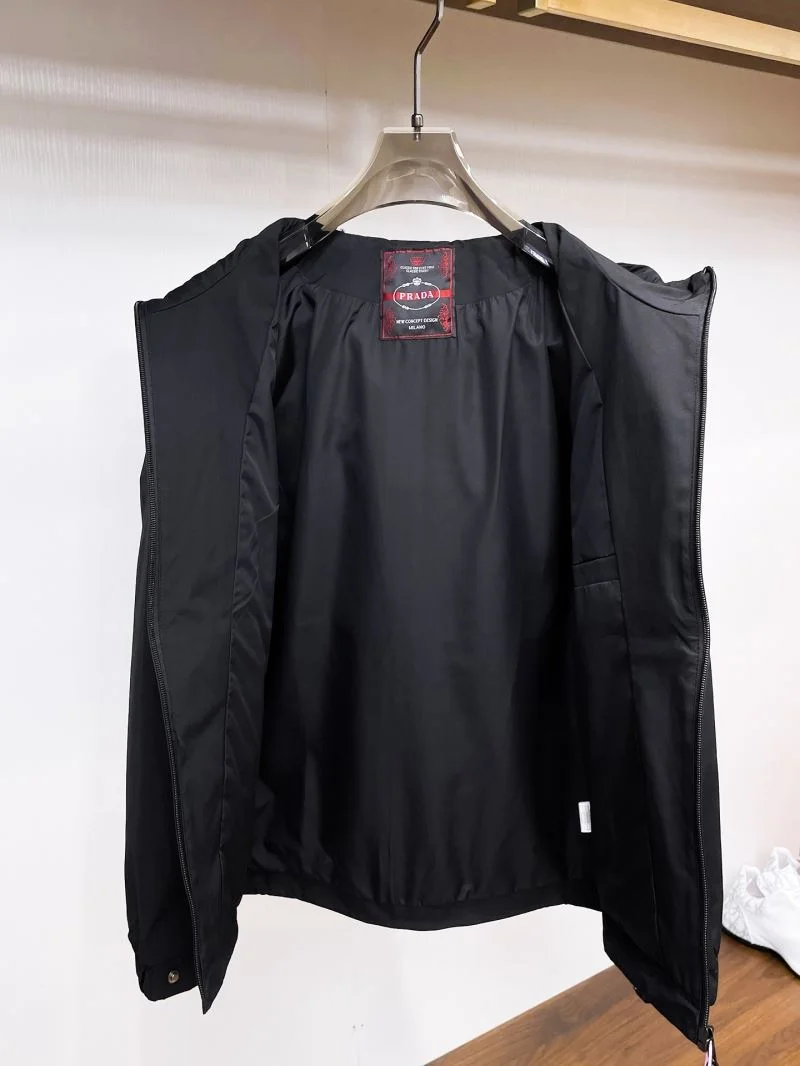 ZeroBulk Prada Outwear 168054