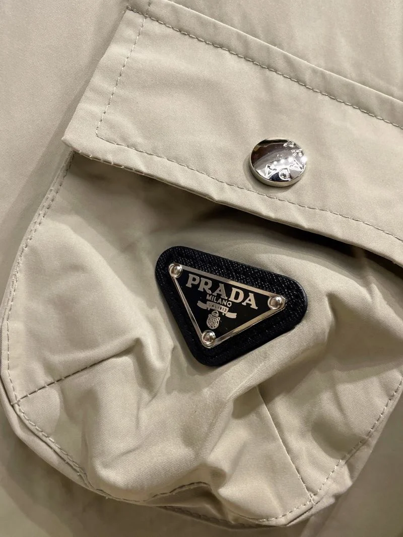 Prada Outwear Snug 168007