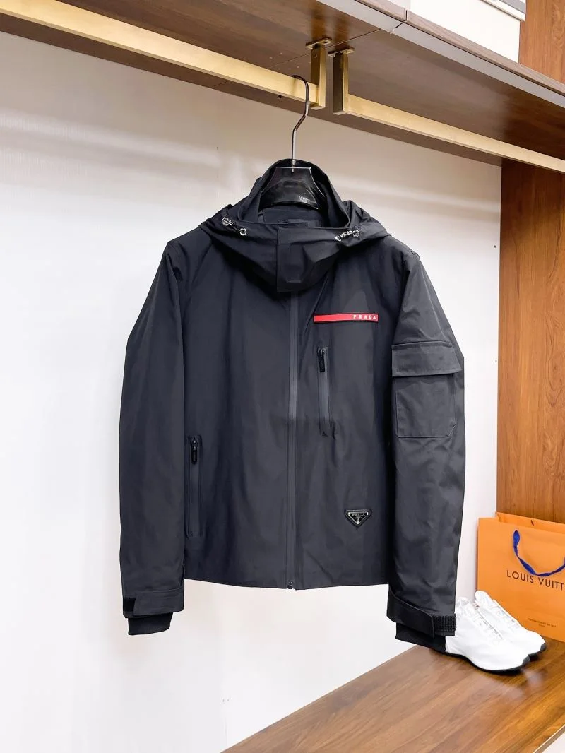 Supportive Prada Outwear 168006