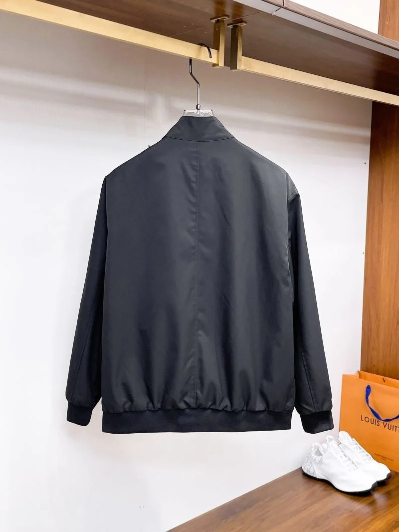 Practical Prada Outwear 167999