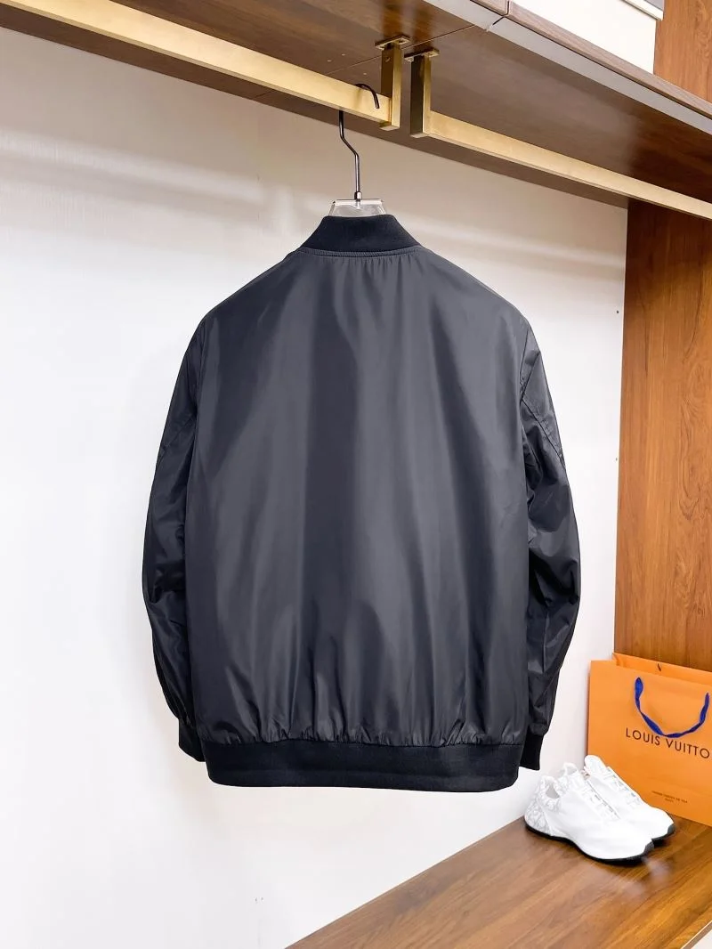 Breathable Prada Outwear 167988