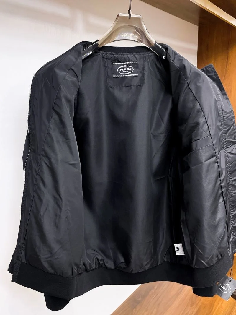 Breathable Prada Outwear 167988