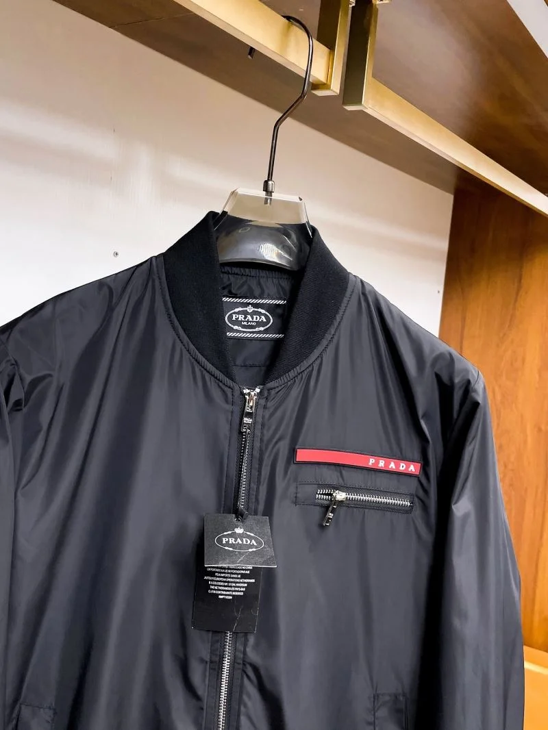 Breathable Prada Outwear 167988