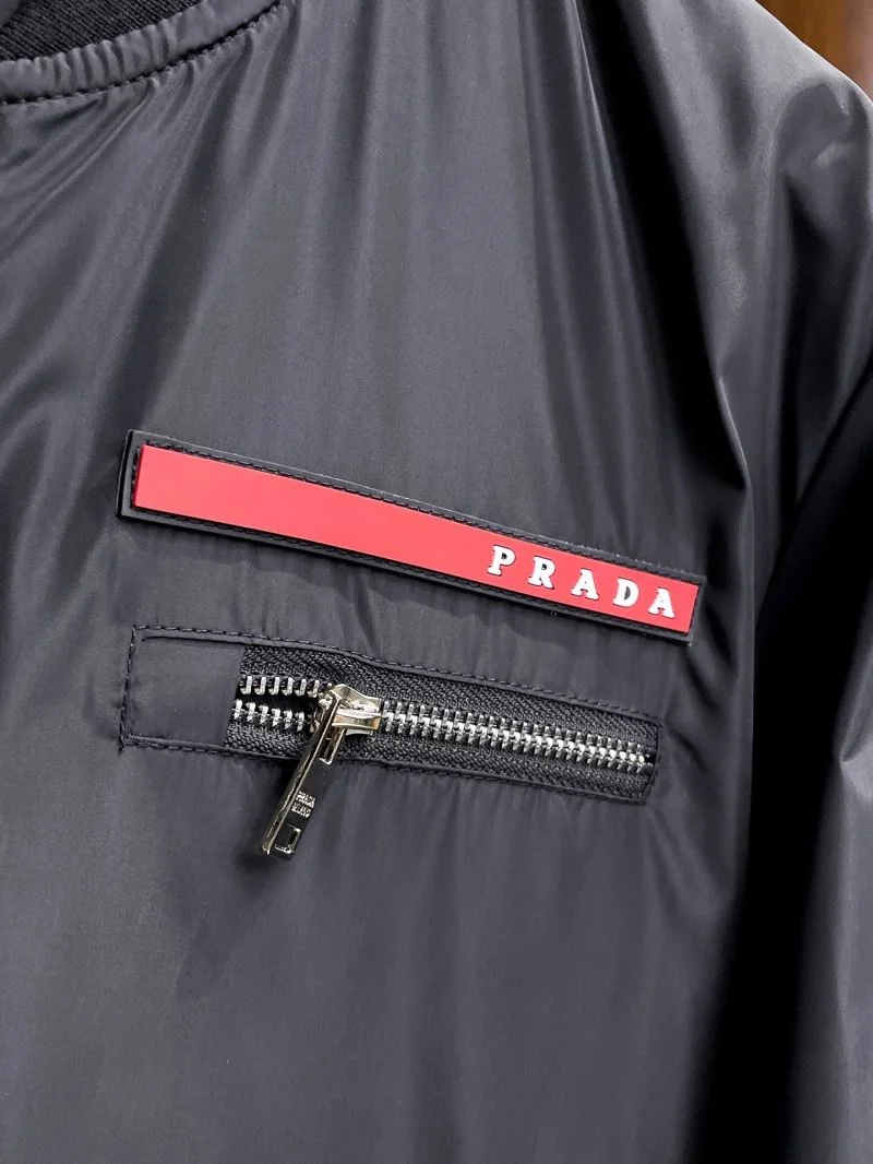 Breathable Prada Outwear 167988