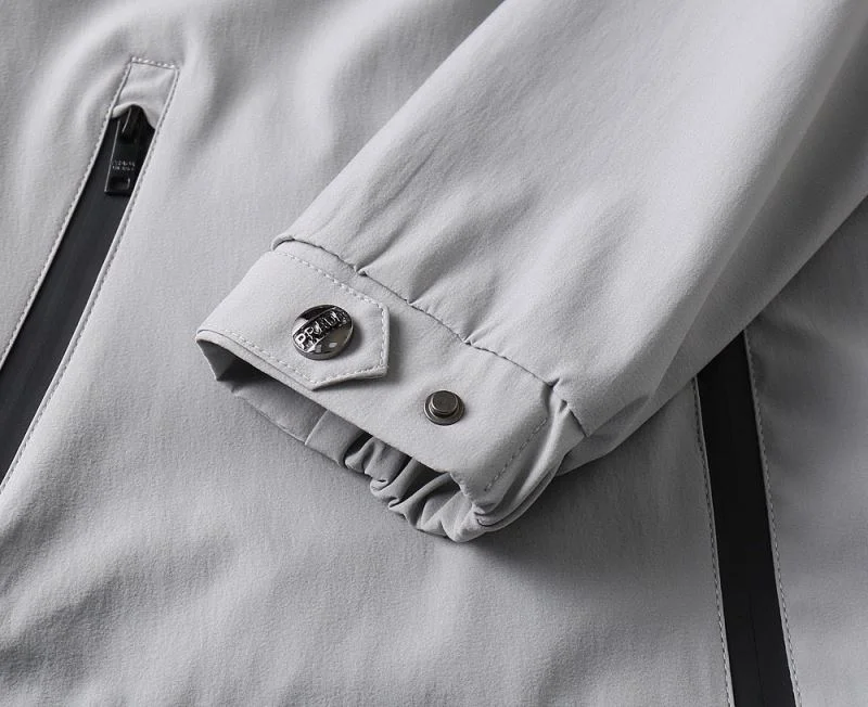 Refined Prada Outwear 168041