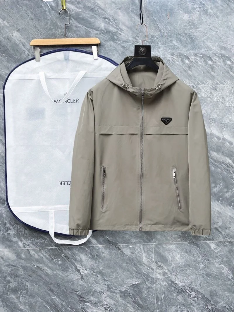 ZipUp Prada Outwear 167994