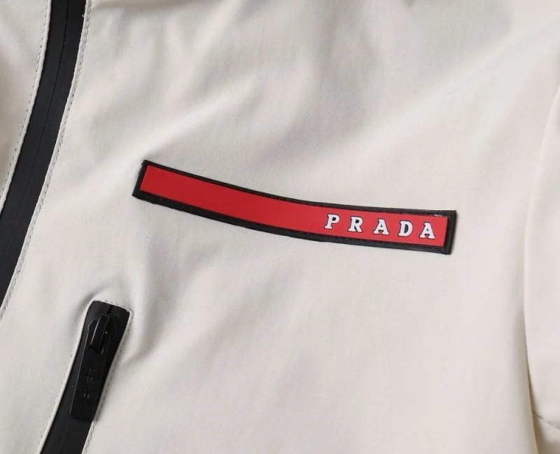 Fashionable Prada Outwear 168020