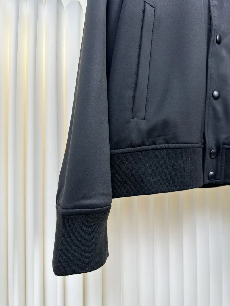 UrbanChic Prada Outwear 168040