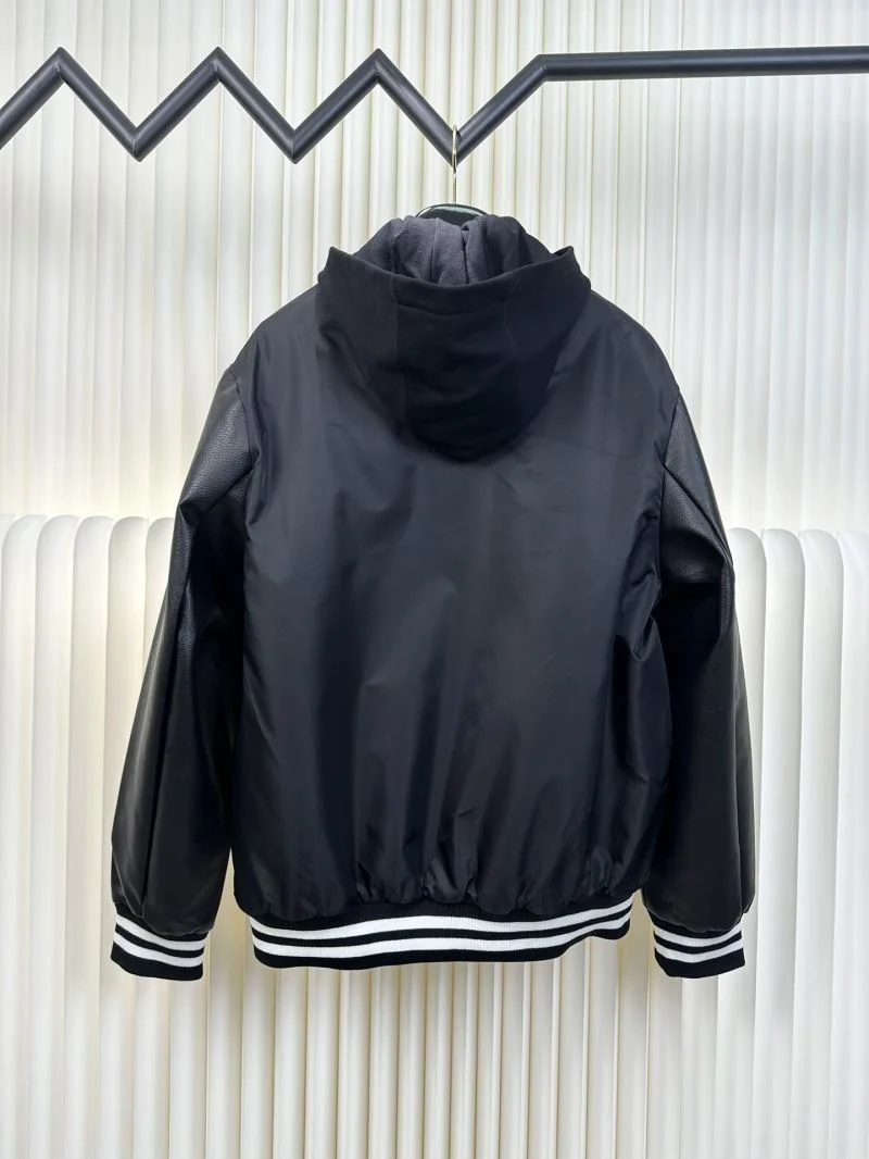 Lightweight Prada Outwear 167462