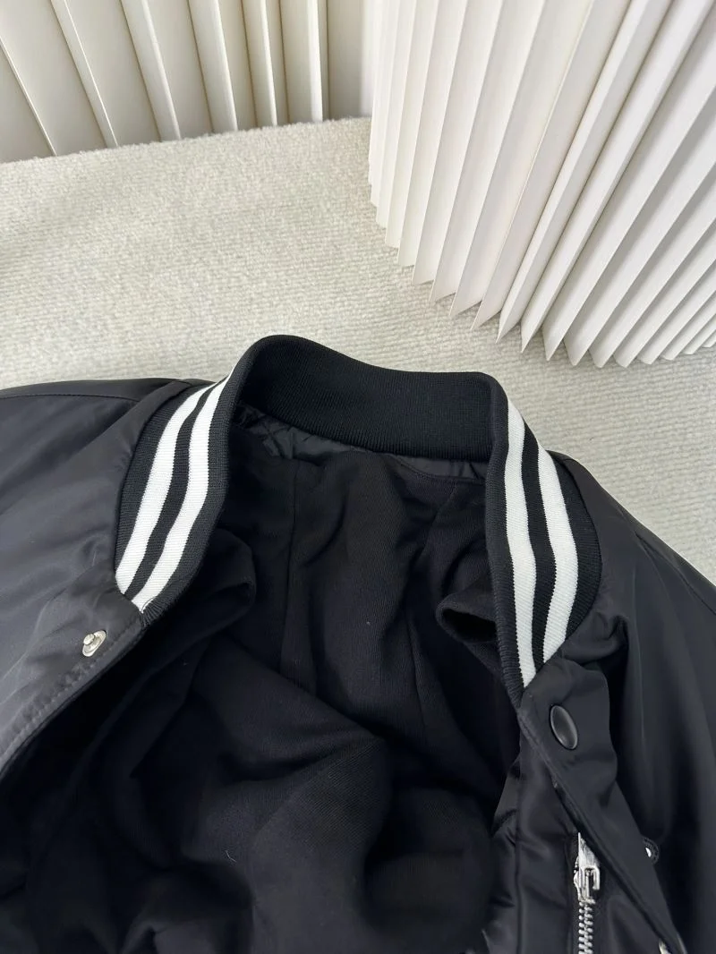 Lightweight Prada Outwear 167462