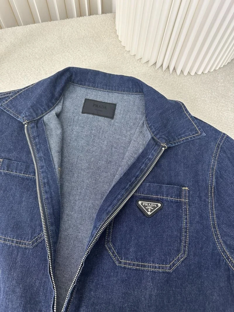 Sleek Prada Outwear 167417