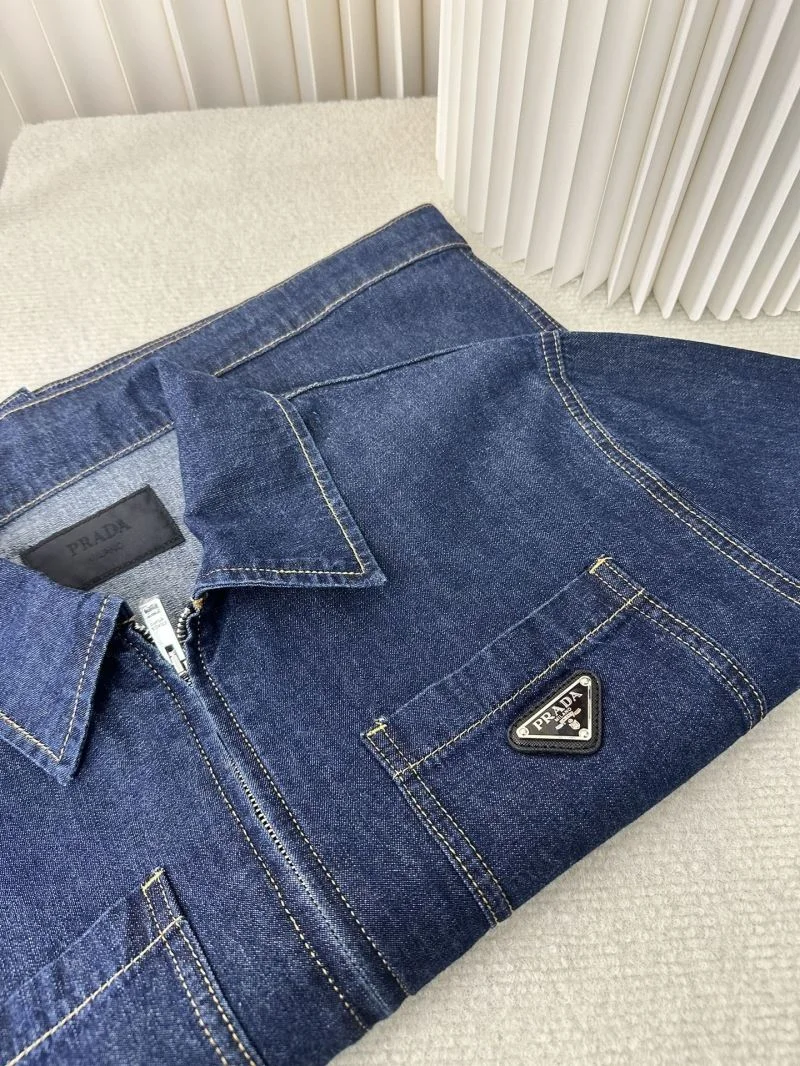 Sleek Prada Outwear 167417