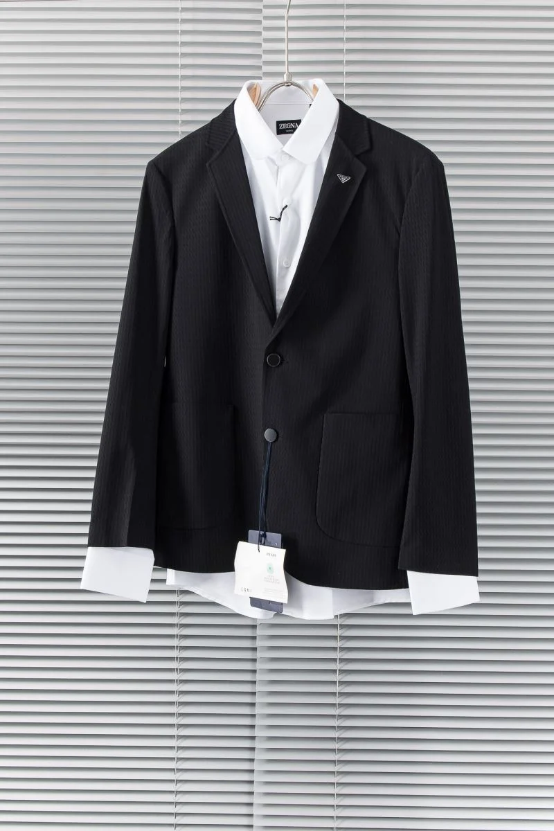 EasyMatch Prada Outwear 167410