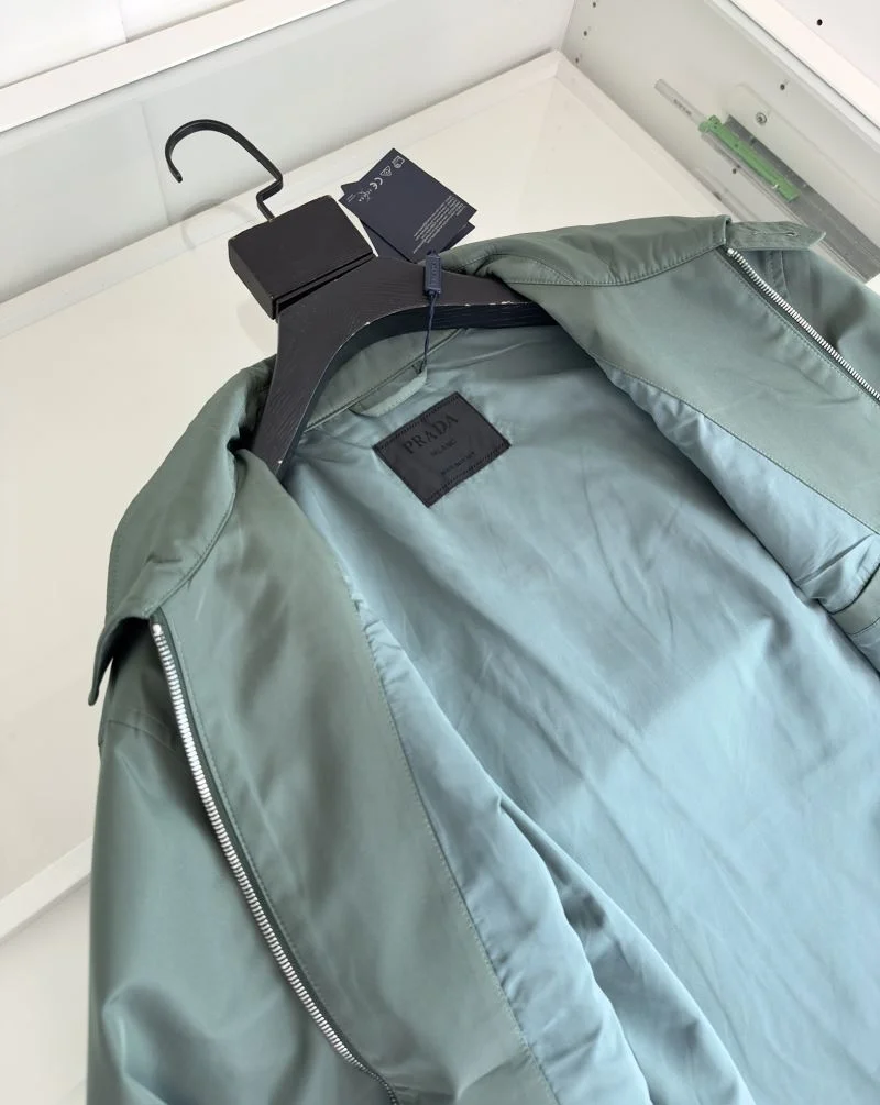 SmoothTexture Prada Outwear 167403