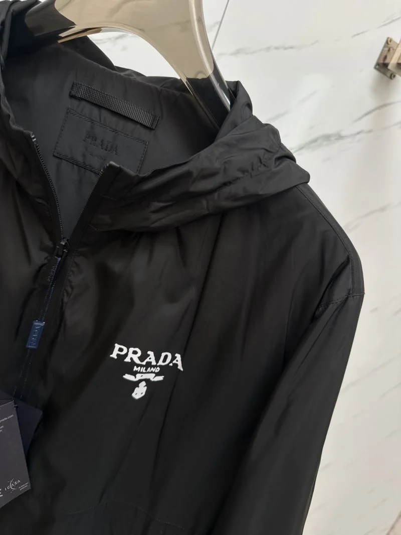Prada Outwear SmartChoice 167398