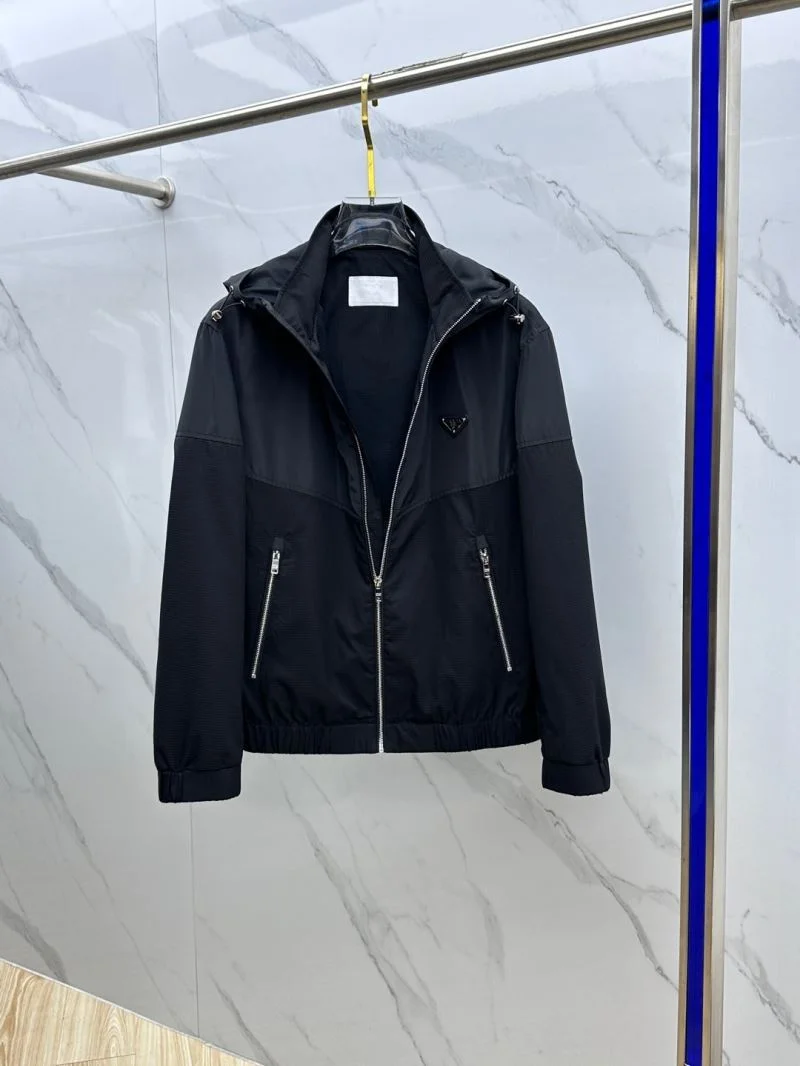 Premium Prada Outwear 167399
