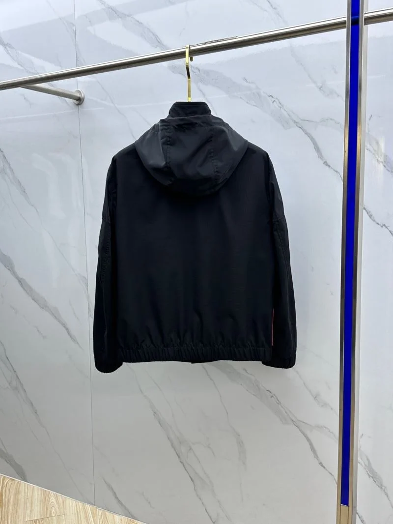 Premium Prada Outwear 167399