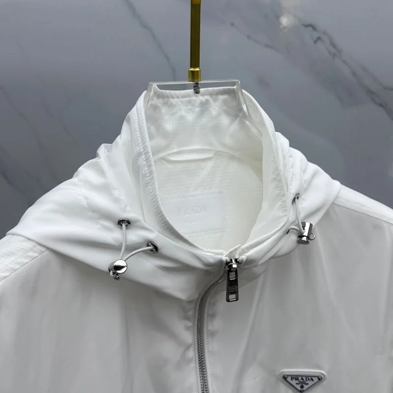 Prada Outwear Sustainable 167404