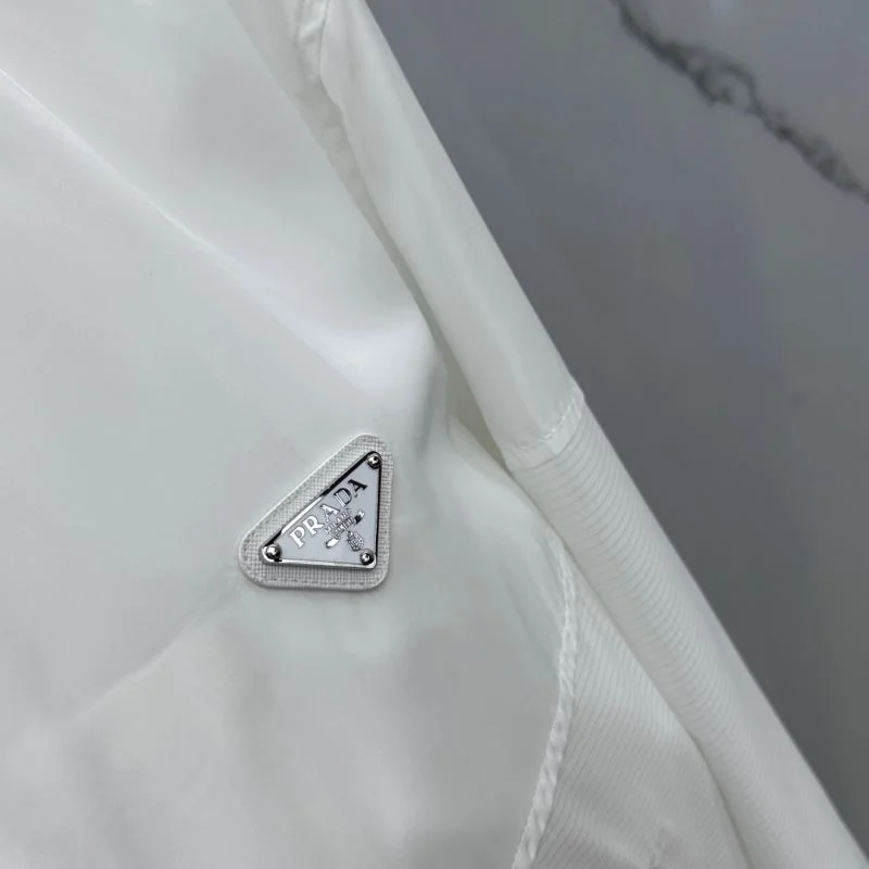 Prada Outwear Sustainable 167404