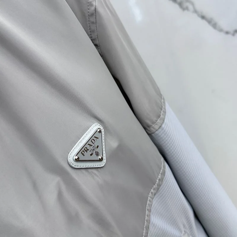 Elegant Prada Outwear 167393