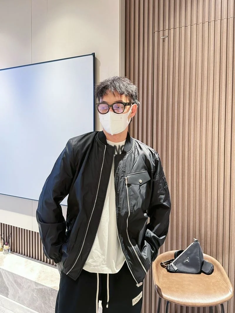 FlexibleFit Prada Outwear 167387