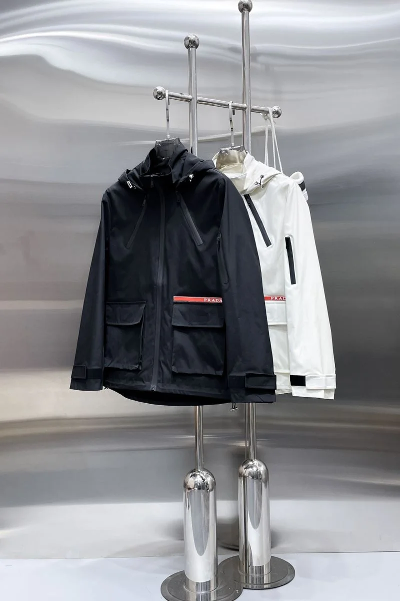 Cozy Prada Outwear 167359