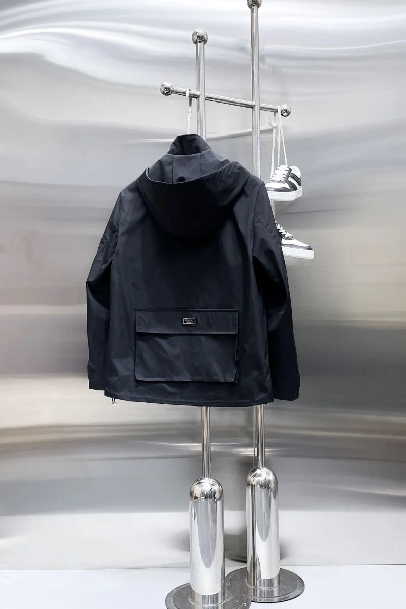 Cozy Prada Outwear 167359