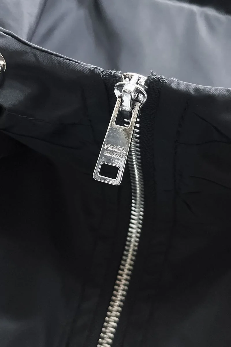 Prada Outwear Bold 167352