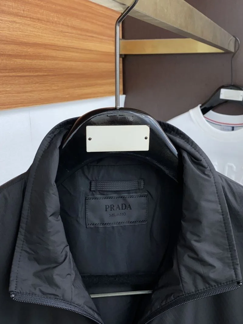 Versatile Prada Outwear 167347