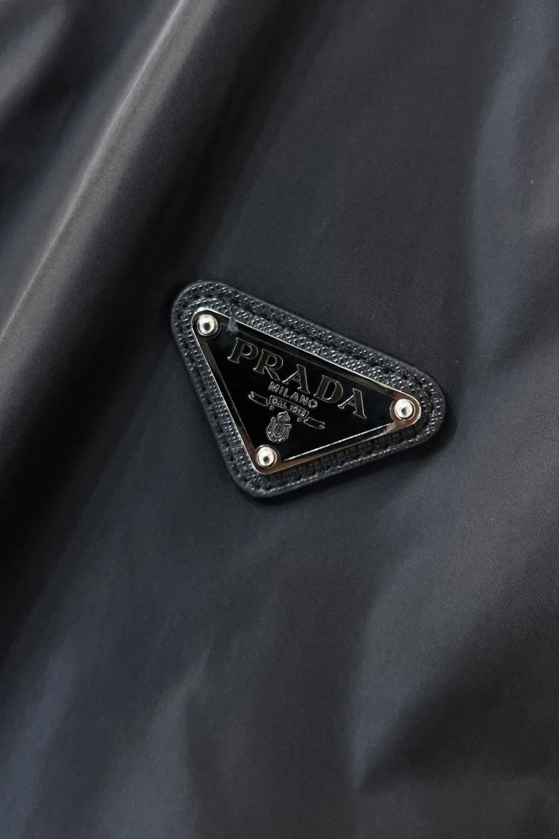 ModernLook Prada Outwear 167430