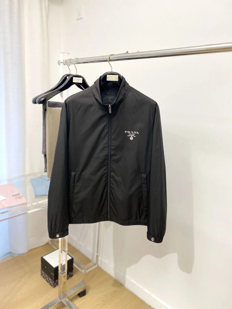 NewStyle Prada Outwear 167377