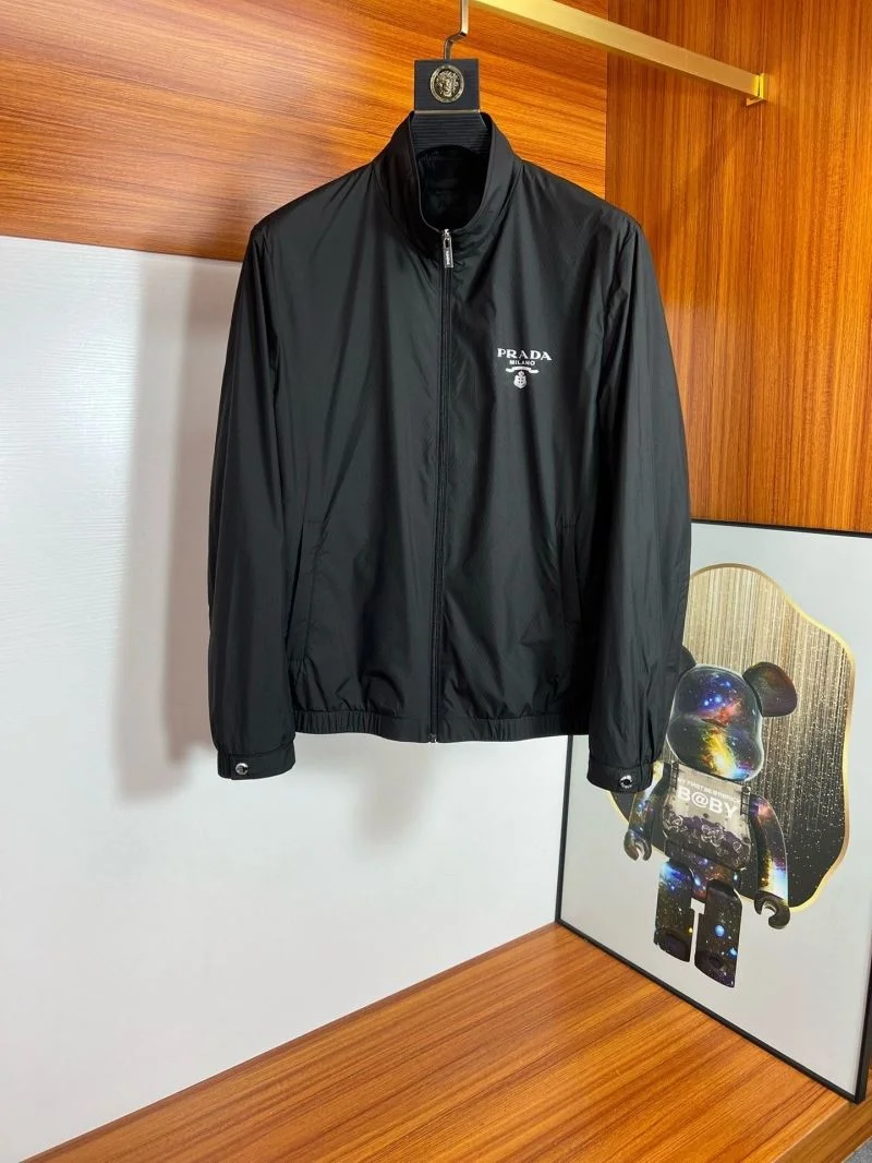 Casual Prada Outwear 167341