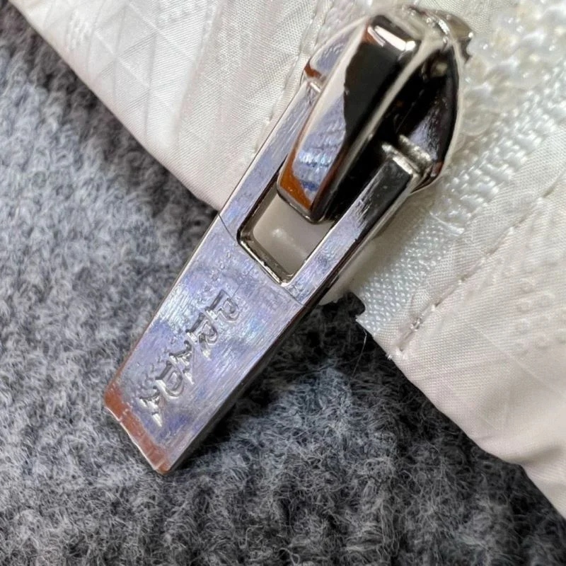 Prada Outwear QuickDry 167340
