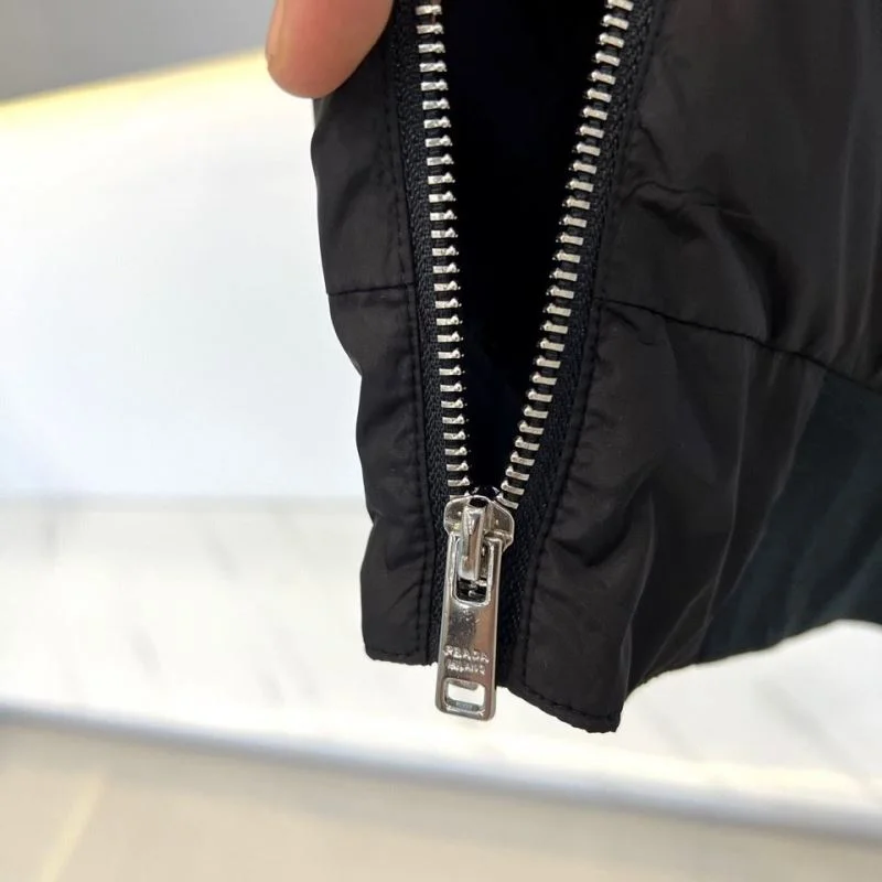 HighQuality Prada Outwear 167337