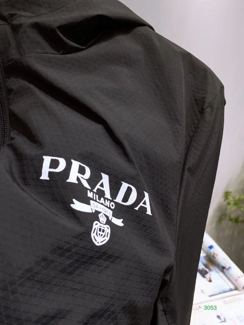 Prada Outwear Bold 167334
