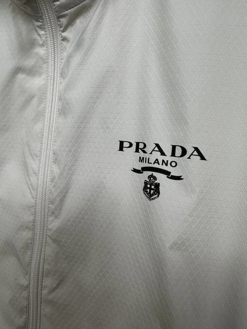 Original Prada Outwear 167348